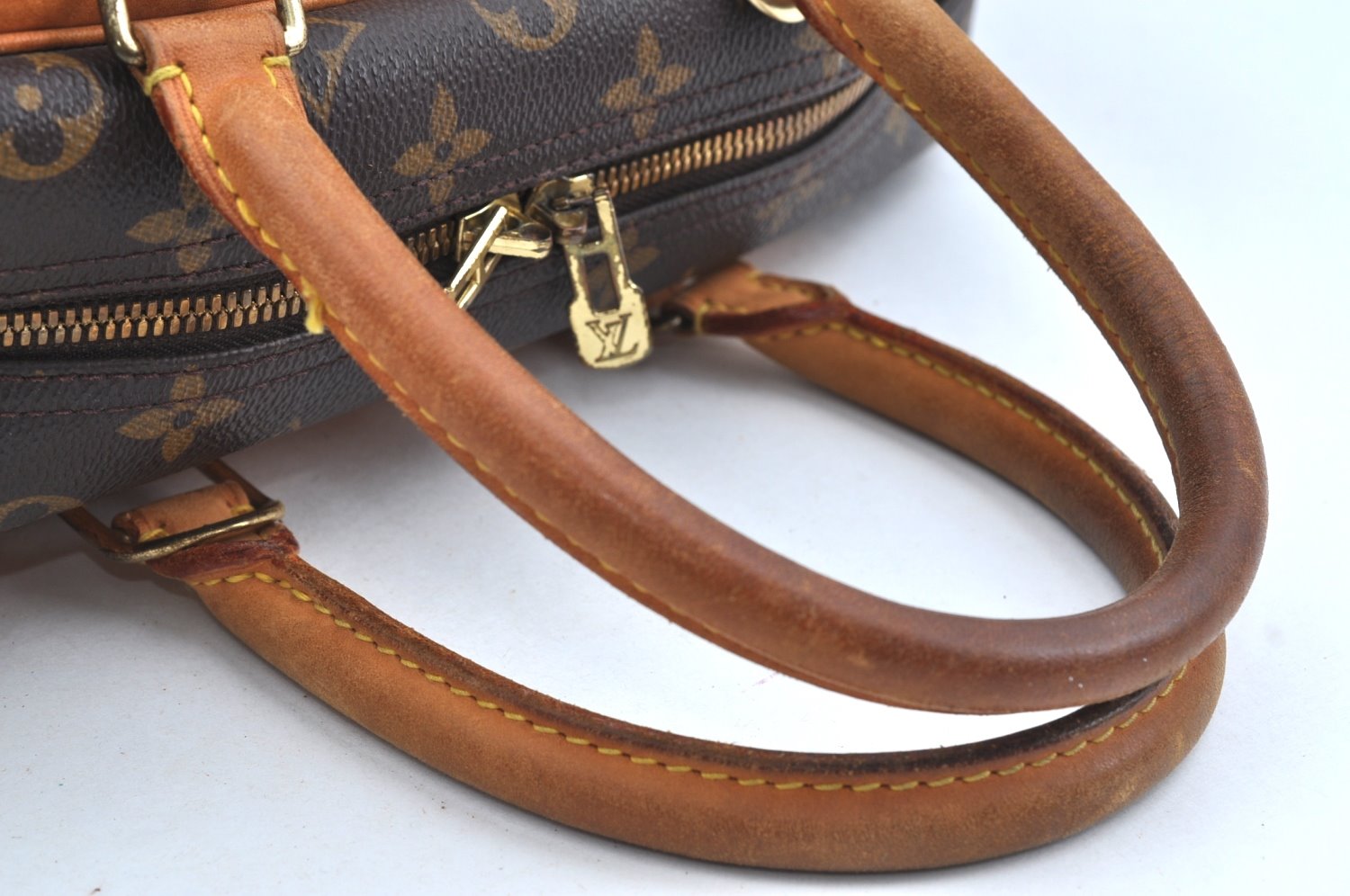 Authentic Louis Vuitton Monogram Deauville Hand Bag M47270 LV Junk K8226
