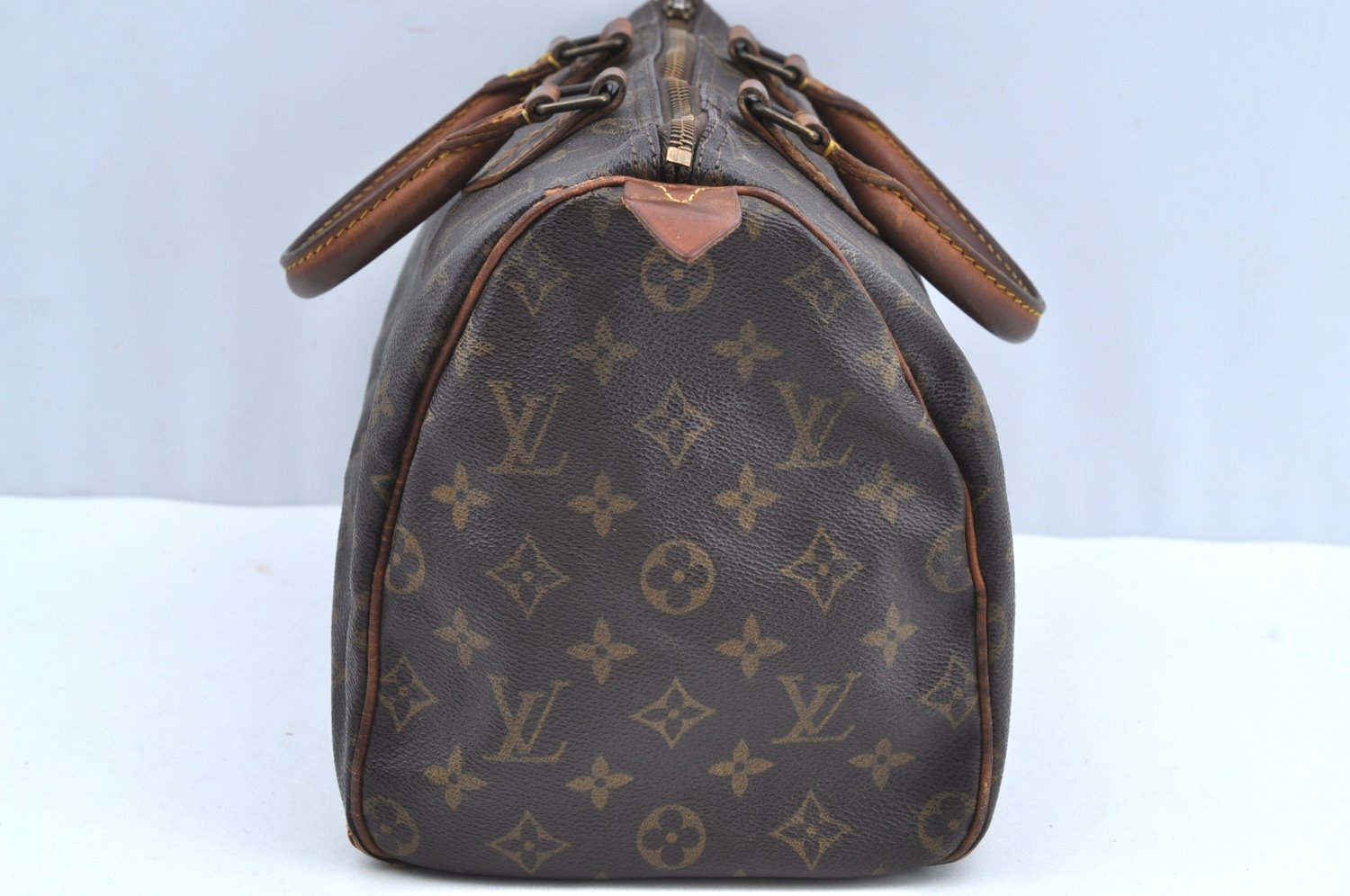 Authentic Louis Vuitton Monogram Speedy 30 Hand Boston Bag M41526 LV K8227