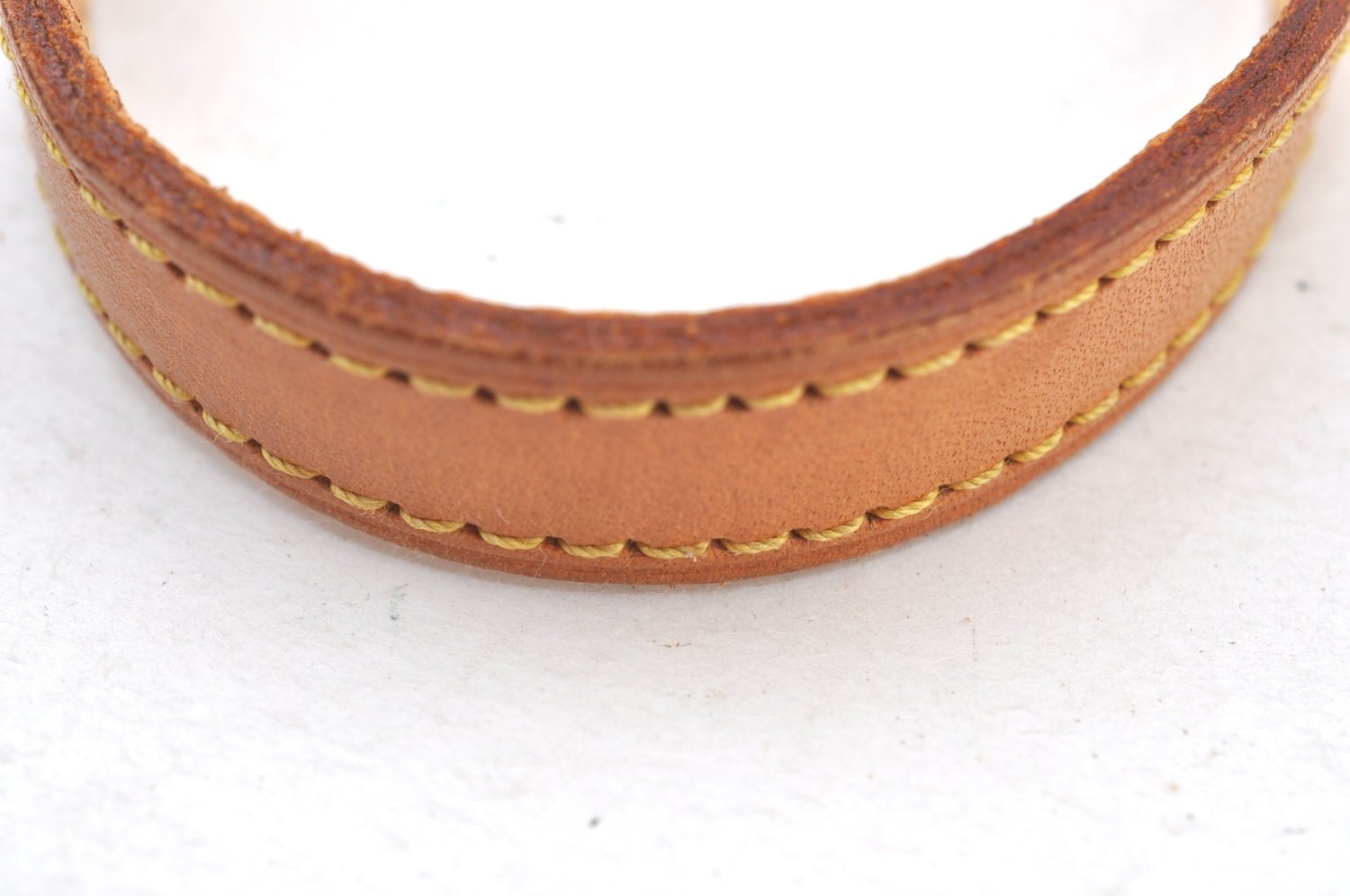 Authentic Louis Vuitton Leather Shoulder Strap For Bucket GM 31.9