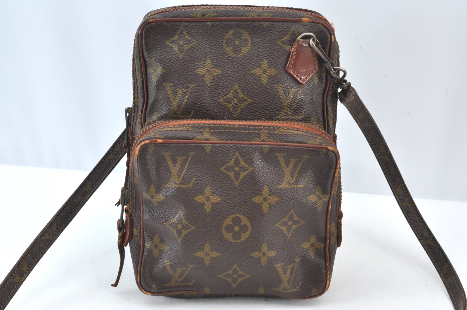 Authentic Louis Vuitton Monogram Mini Amazone Shoulder Cross Bag Old Model K8236