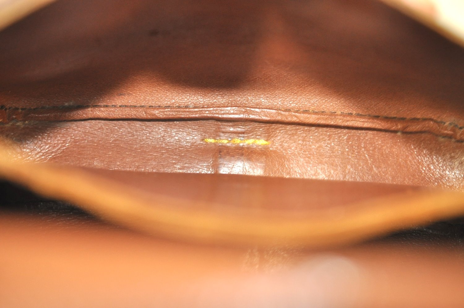 Authentic Louis Vuitton Monogram Cartouchiere MM Shoulder Bag Old Model K8237