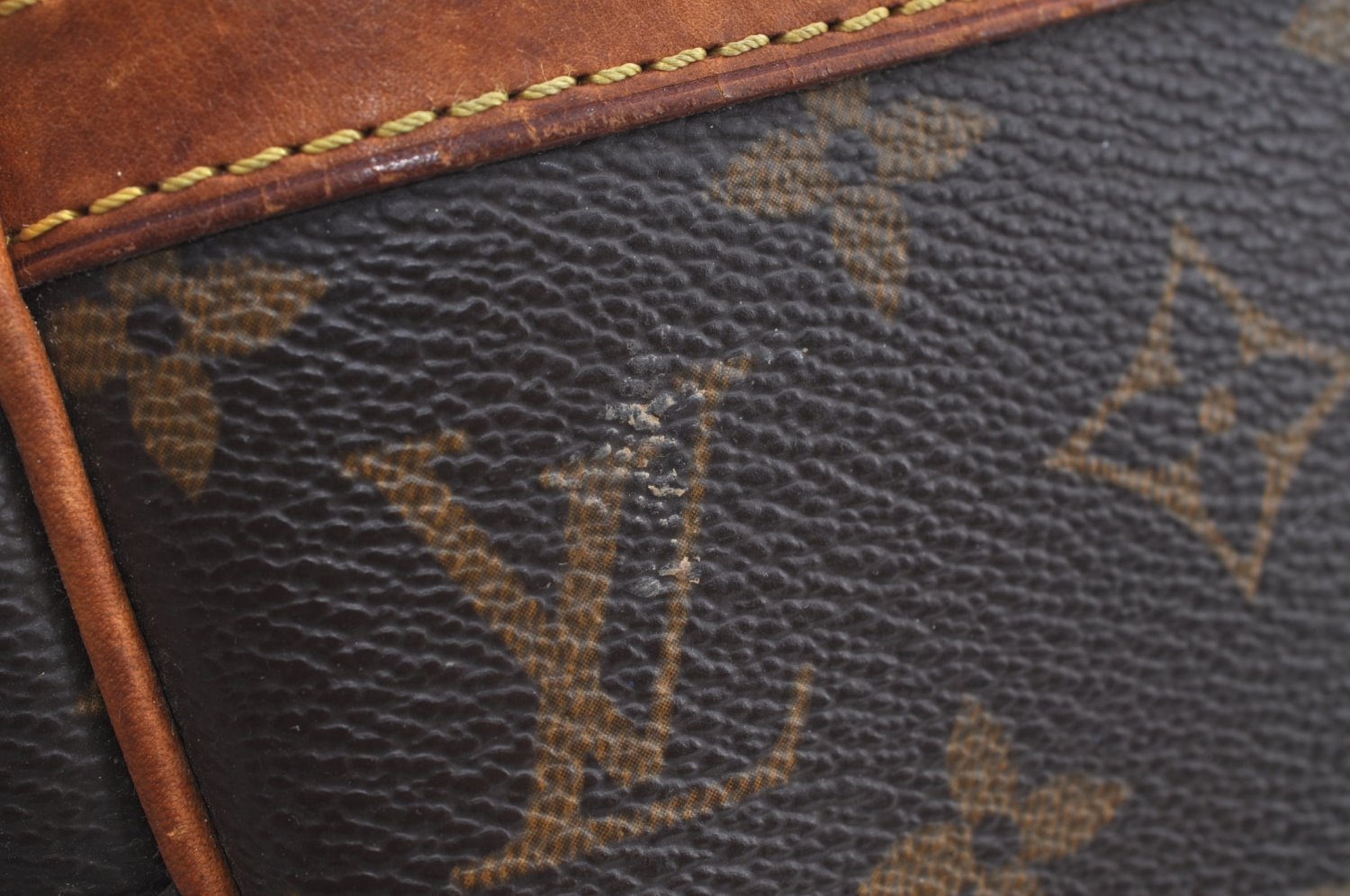 Authentic Louis Vuitton Monogram Reporter PM Shoulder Bag M45254 LV Junk K8238