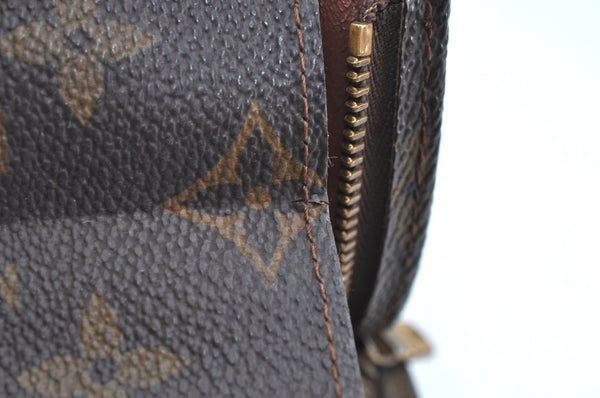 Auth Louis Vuitton Monogram Poche Toilette 26 Cosmetics Pouch Old Model LV K8299