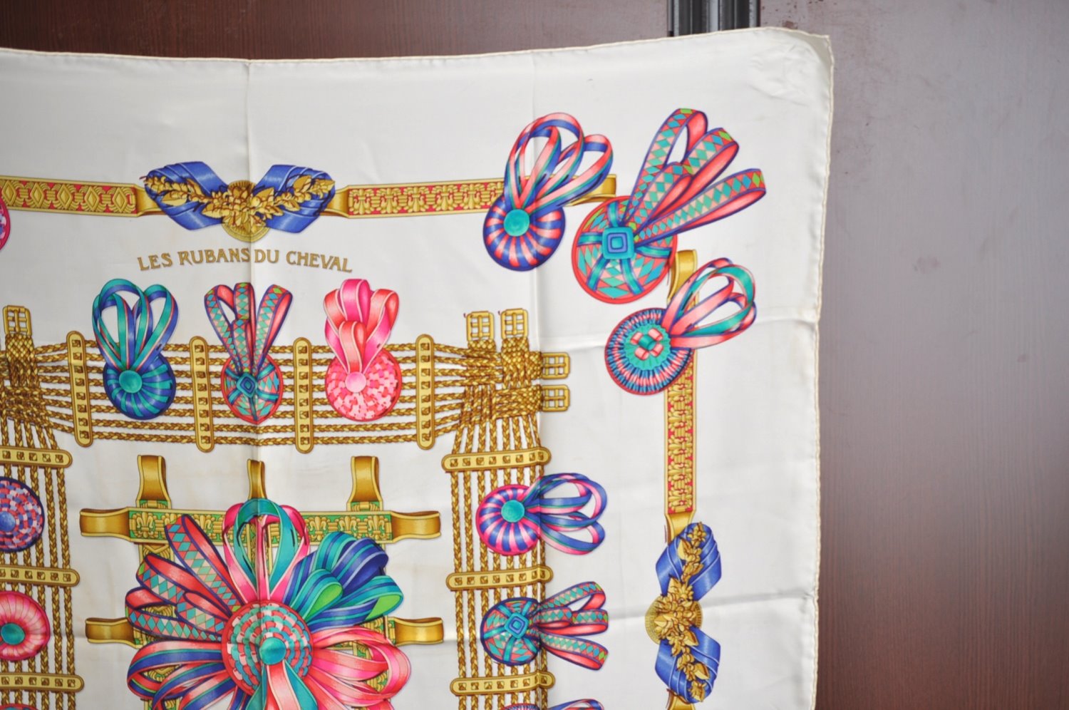 Authentic HERMES Carre 90 Scarf 