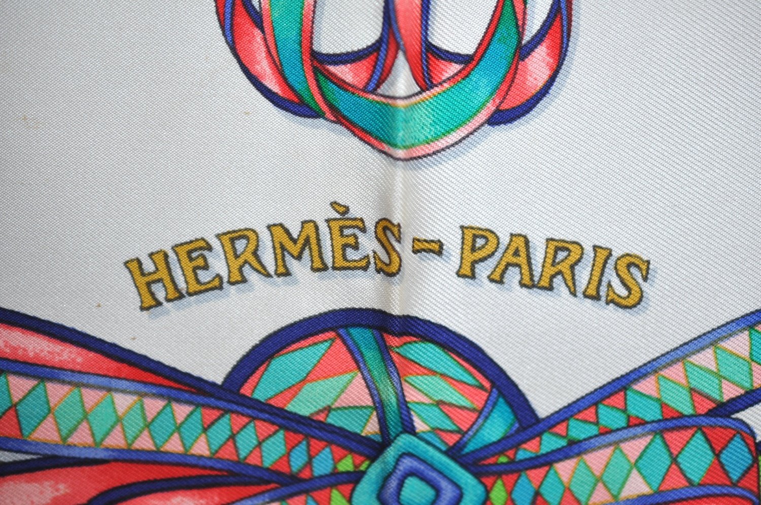 Authentic HERMES Carre 90 Scarf 