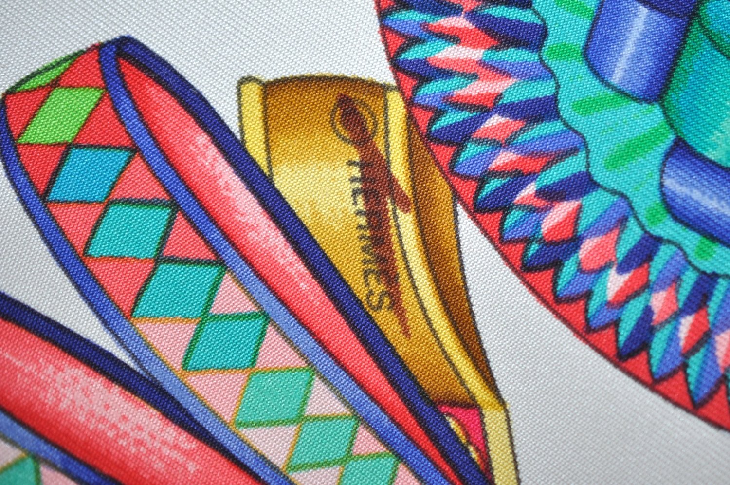 Authentic HERMES Carre 90 Scarf 