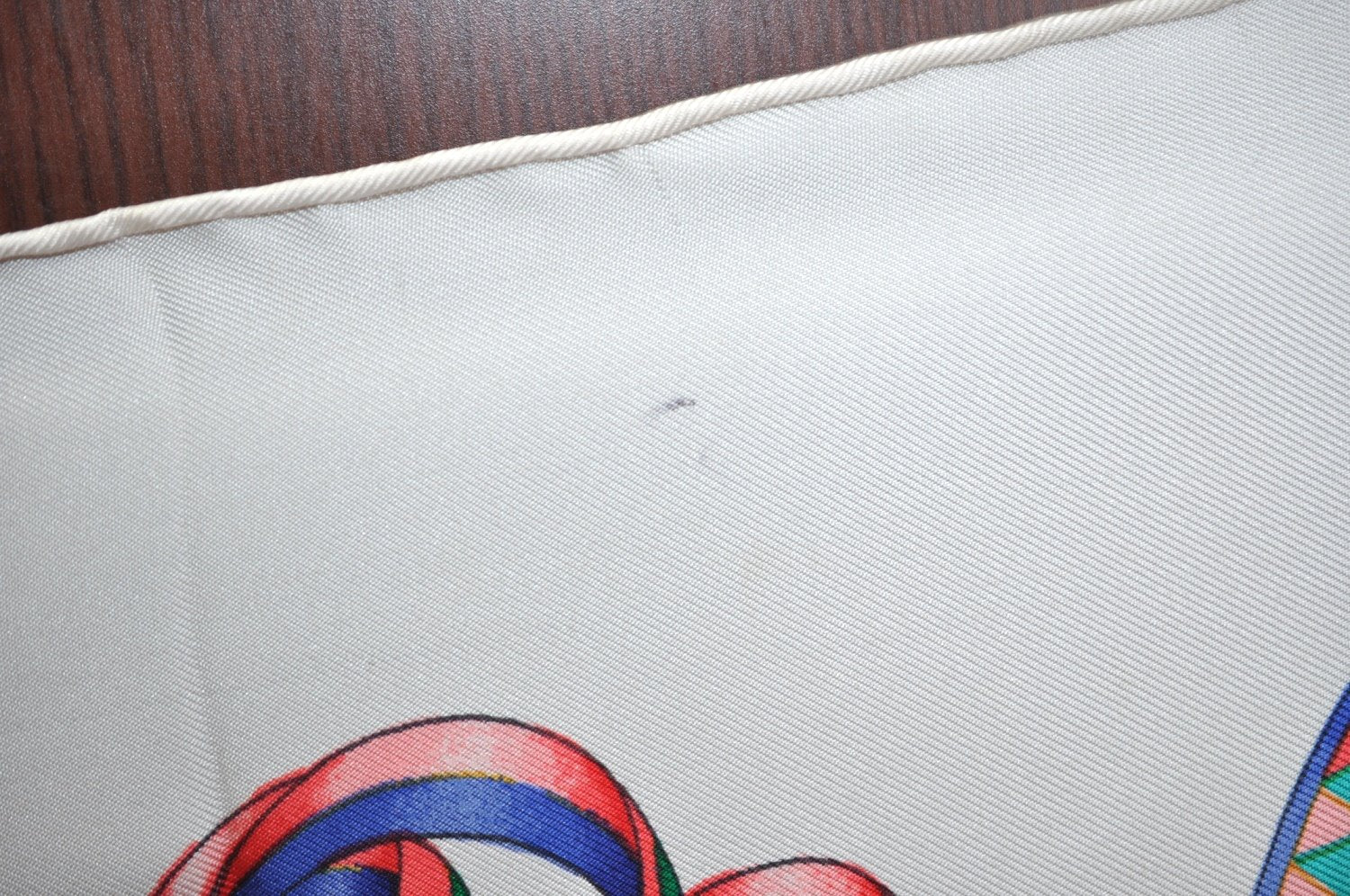 Authentic HERMES Carre 90 Scarf 