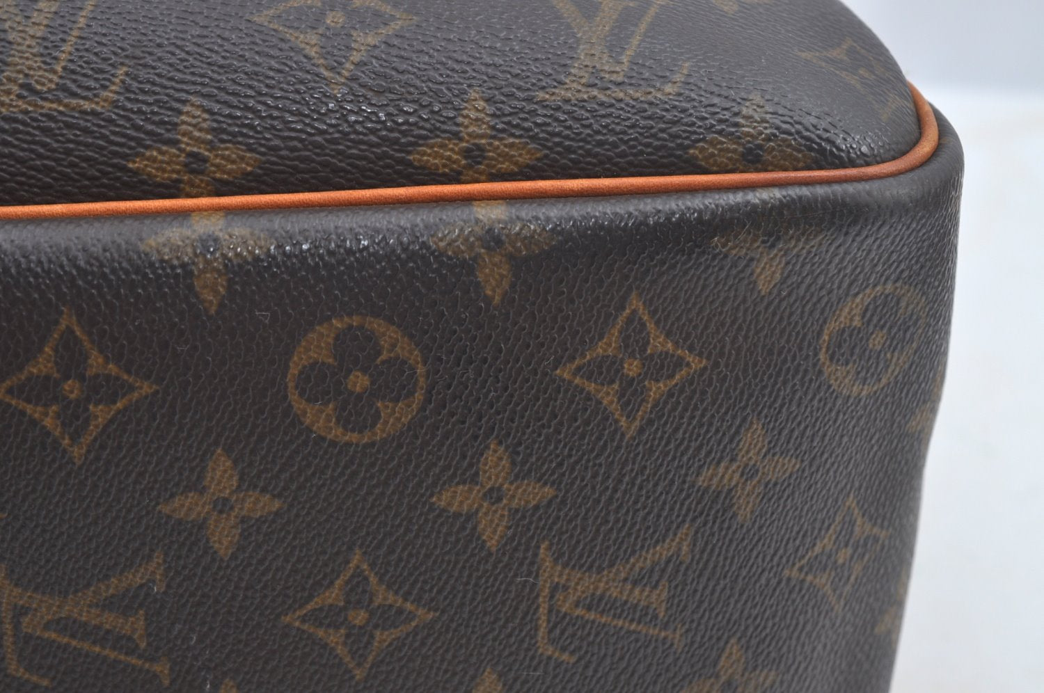 Authentic Louis Vuitton Monogram Deauville Hand Bag M47270 LV K8306