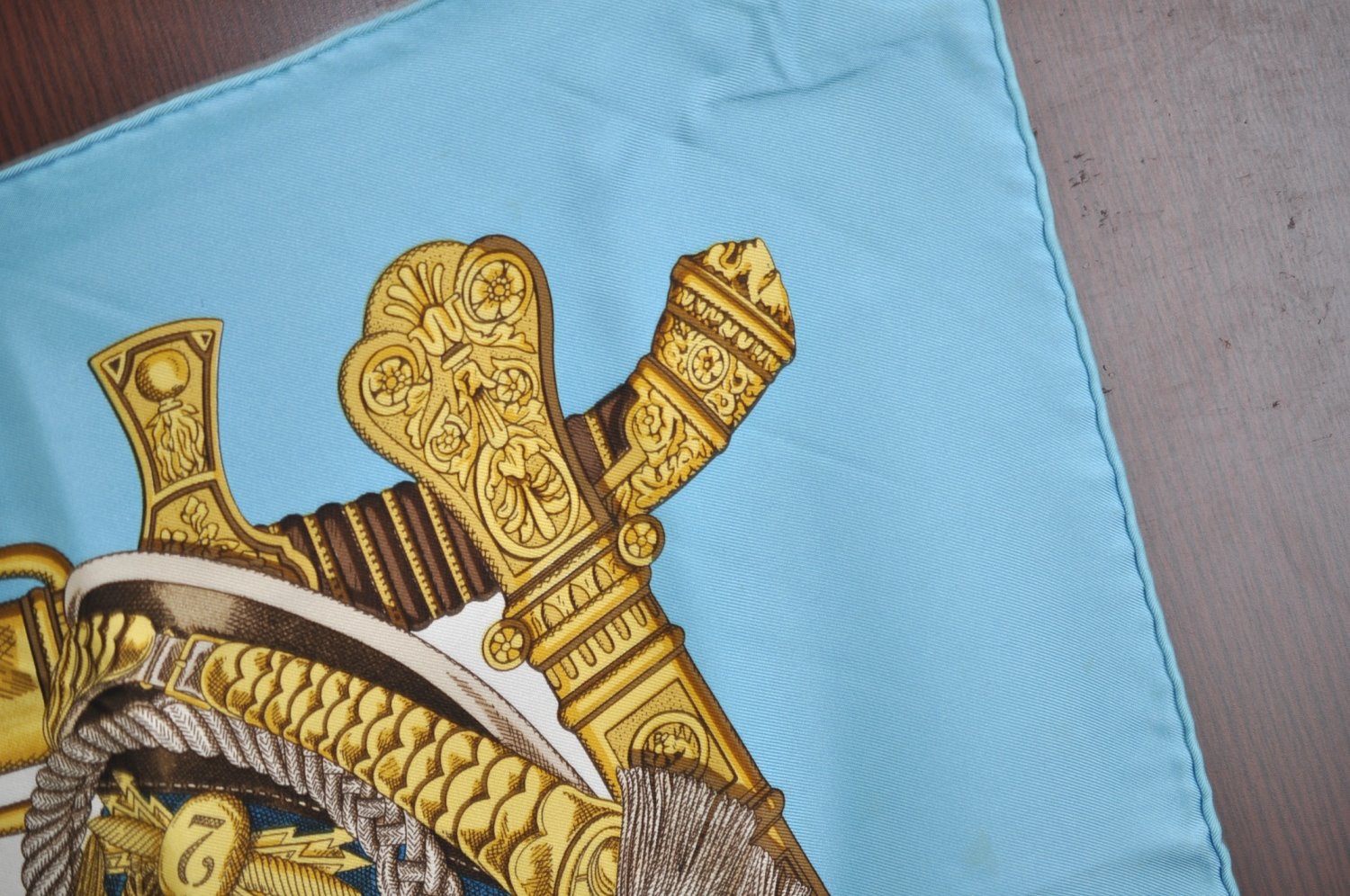 Authentic HERMES Carre 90 Scarf 