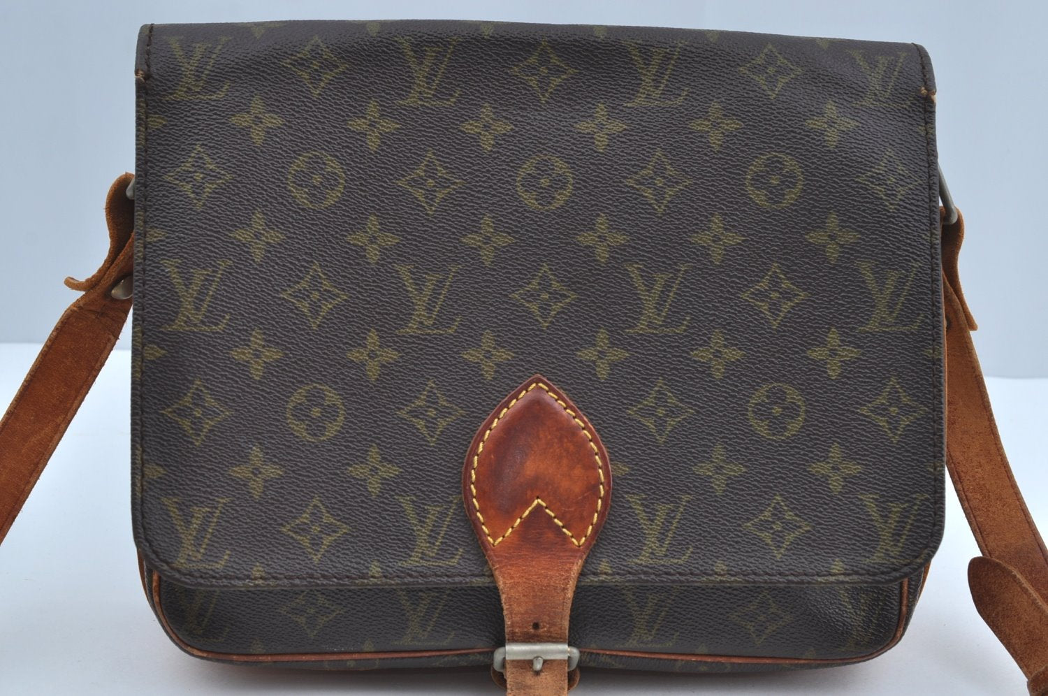 Authentic Louis Vuitton Monogram Cartouchiere GM Shoulder Bag Old Model K8328