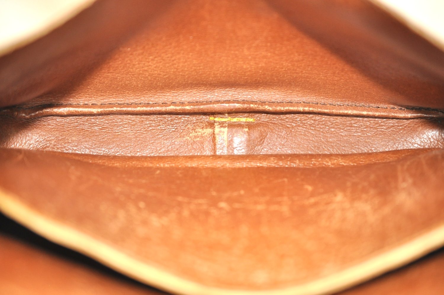 Authentic Louis Vuitton Monogram Cartouchiere GM Shoulder Bag Old Model K8328