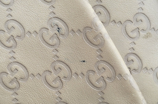 Authentic GUCCI Guccissima Sukey Shoulder Tote Bag GG Leather 211944 White K8361