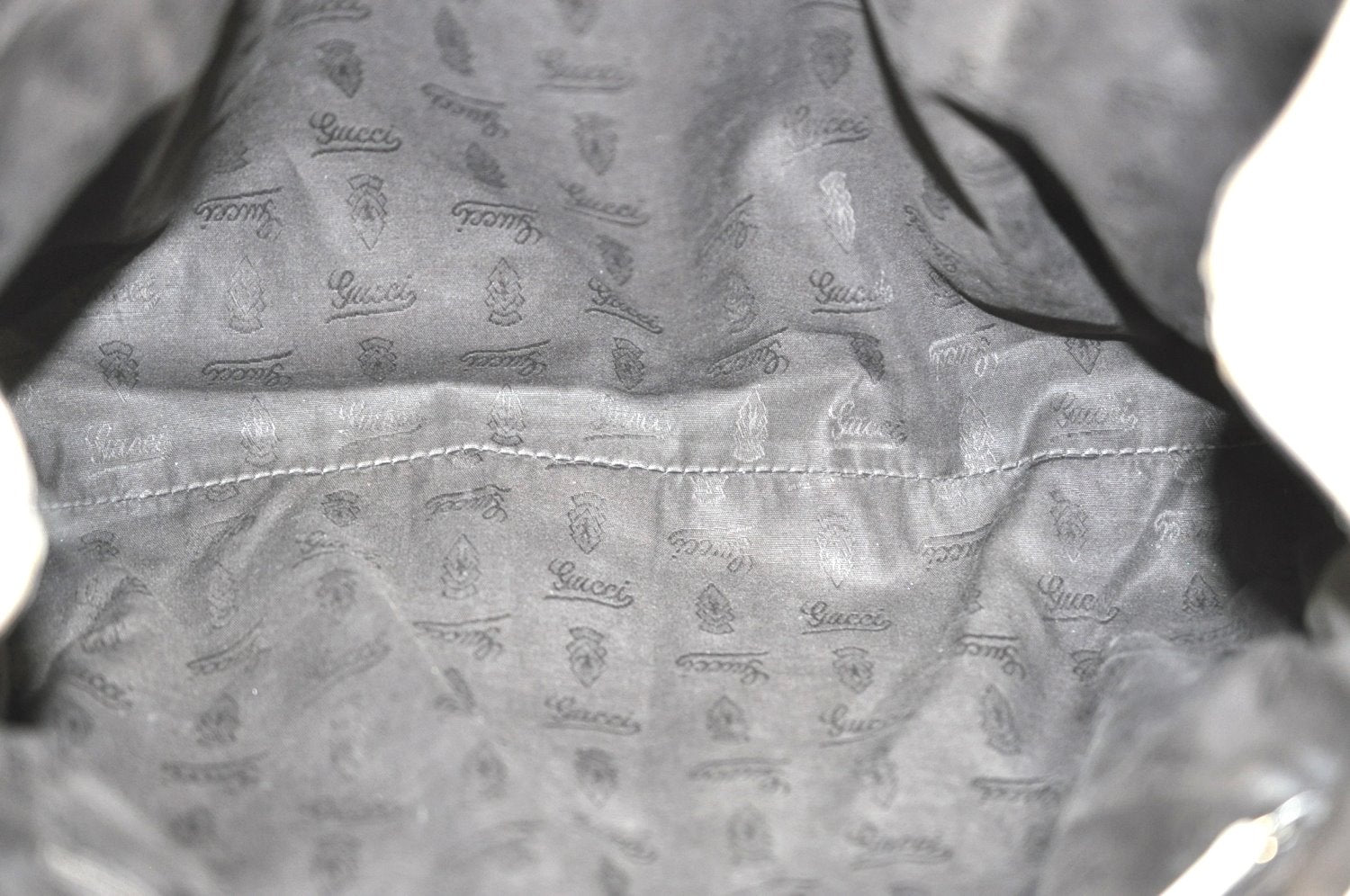 Authentic GUCCI Guccissima Sukey Shoulder Tote Bag GG Leather 211944 White K8361