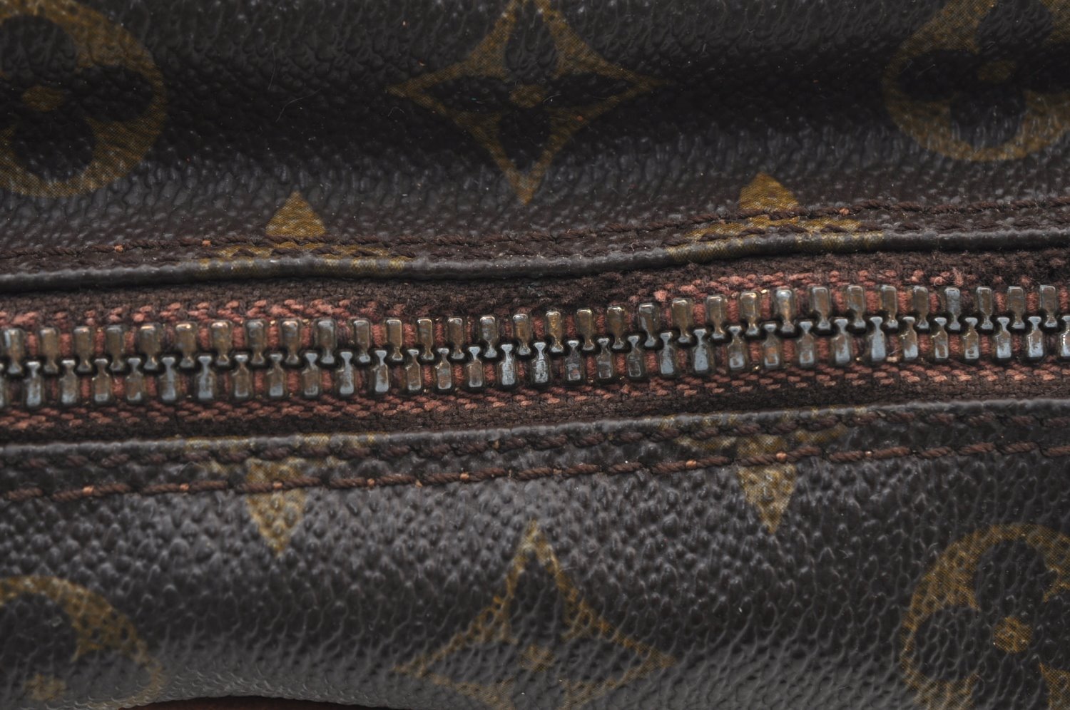 Authentic Louis Vuitton Monogram Danube MM Shoulder Cross Bag M45264 LV K8362