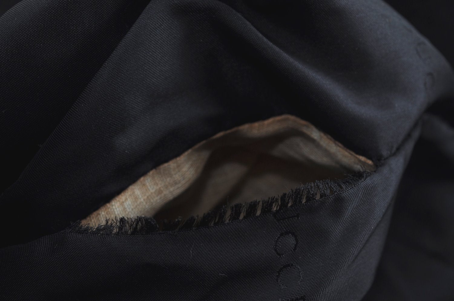 Authentic GUCCI Vintage Shoulder Tote Bag GG Canvas Leather Black K8366