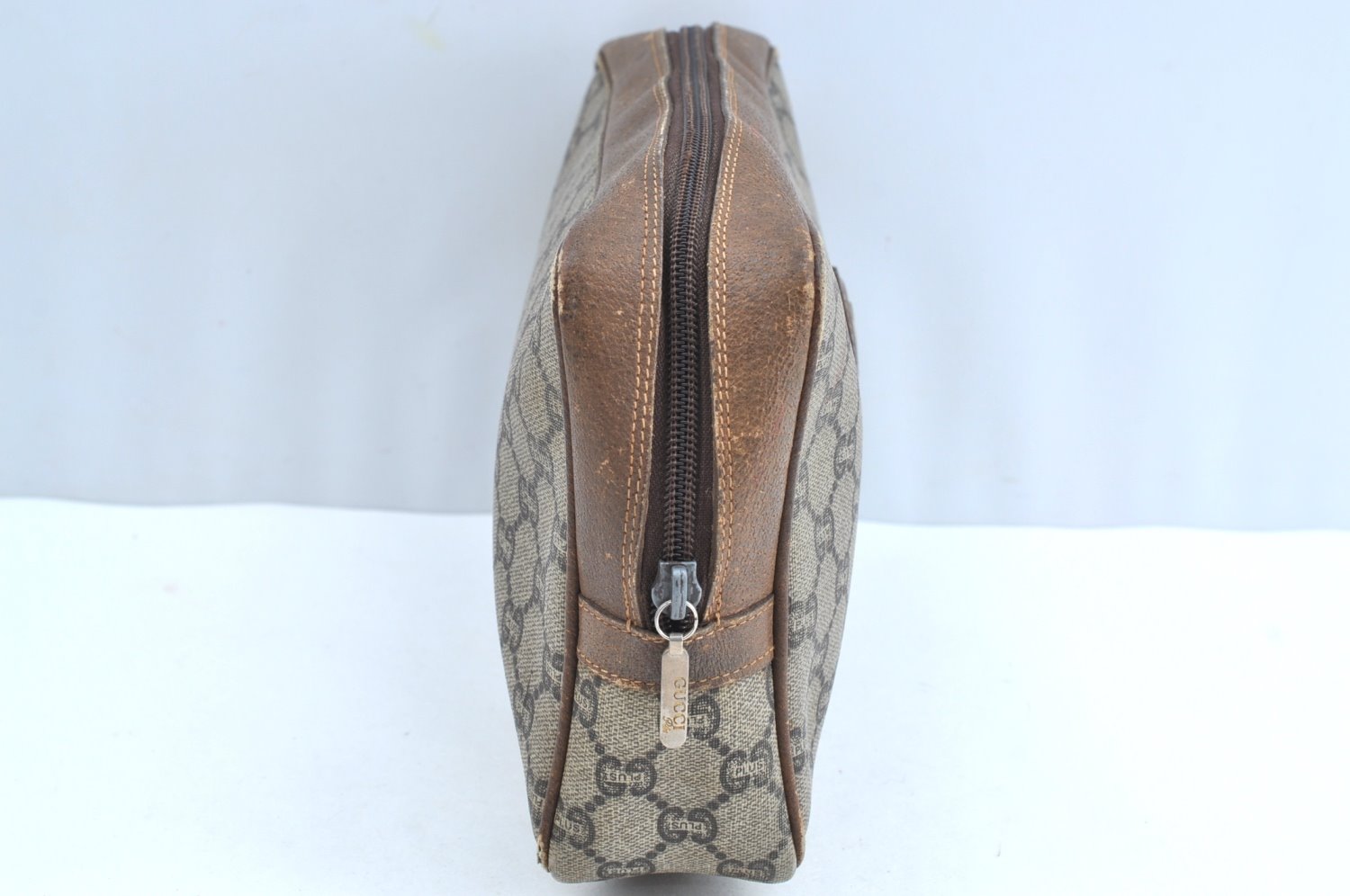 Authentic GUCCI GG Plus Vintage Clutch Hand Bag Purse PVC Leather Brown K8373