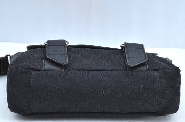 Authentic GUCCI Shoulder Cross Body Bag GG Canvas Leather Black K8377