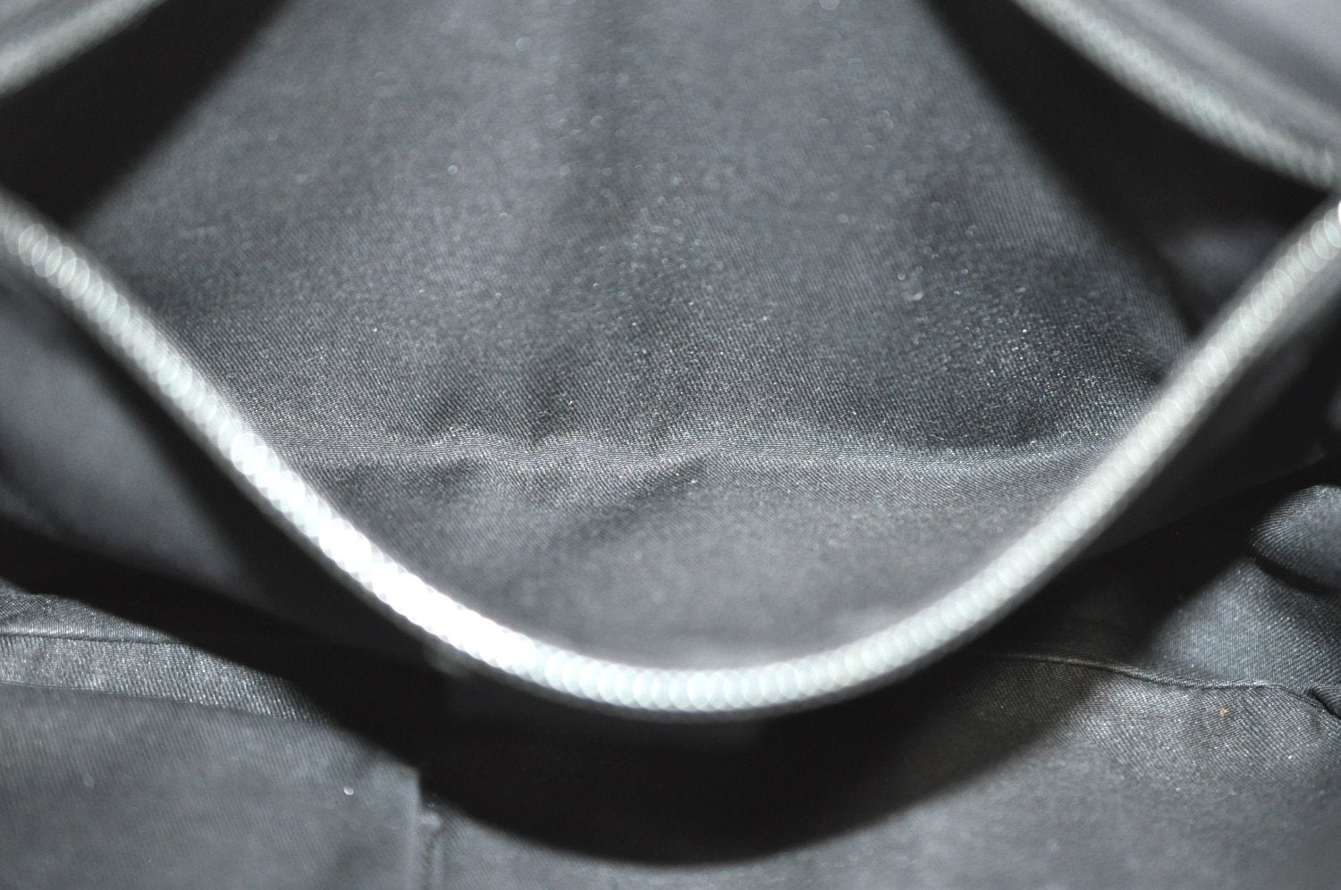 Authentic GUCCI Shoulder Cross Body Bag GG Canvas Leather Black K8377