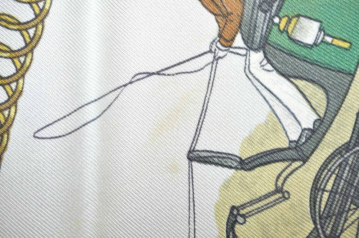 Authentic HERMES Carre 90 Scarf 