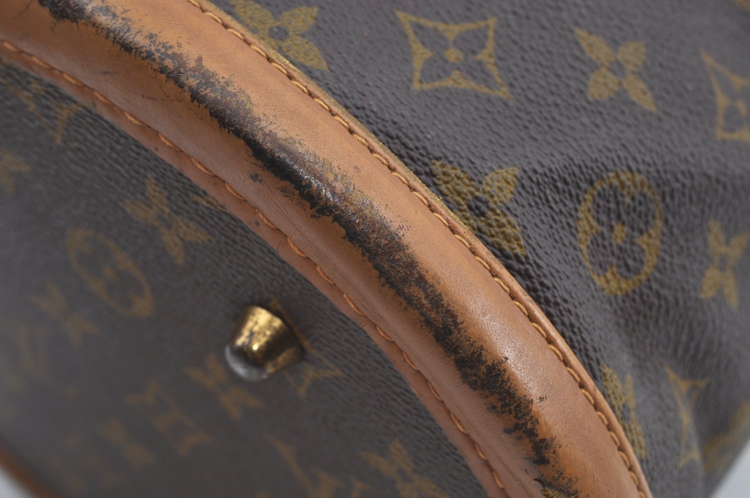 Authentic Louis Vuitton Monogram Bucket GM Shoulder Bag T42236 USA Model K8379