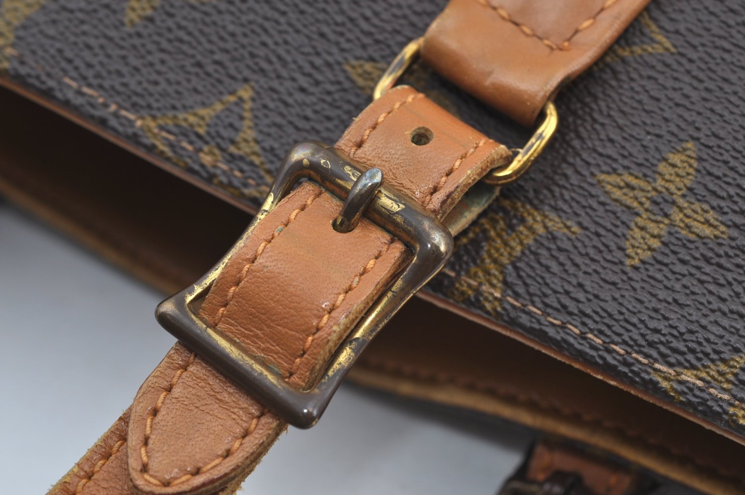 Authentic Louis Vuitton Monogram Bucket GM Shoulder Bag T42236 USA Model K8379