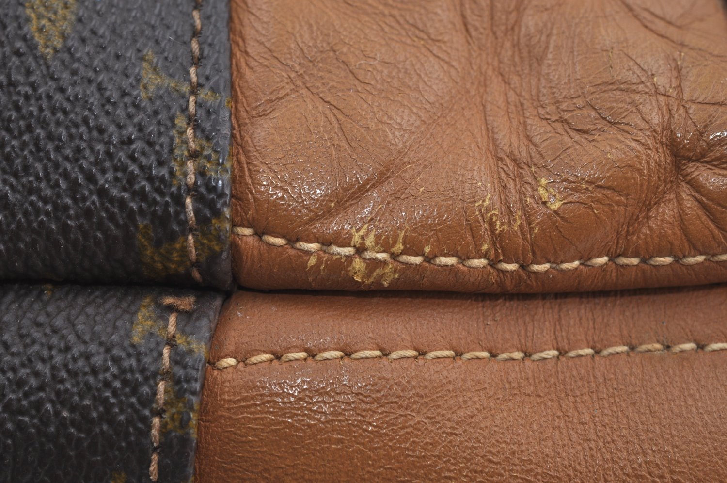 Authentic Louis Vuitton Monogram Bucket GM Shoulder Bag T42236 USA Model K8379