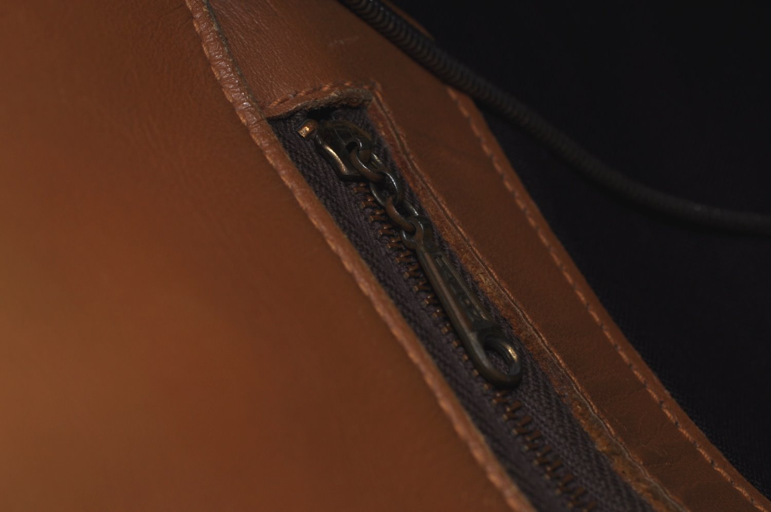 Authentic Louis Vuitton Monogram Bucket GM Shoulder Bag T42236 USA Model K8379