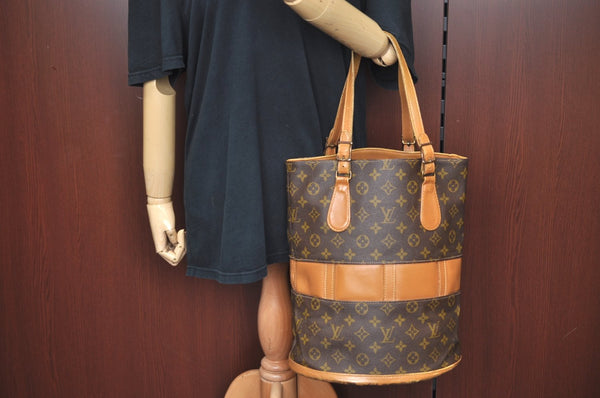 Authentic Louis Vuitton Monogram Bucket GM Shoulder Bag T42236 USA Model K8379