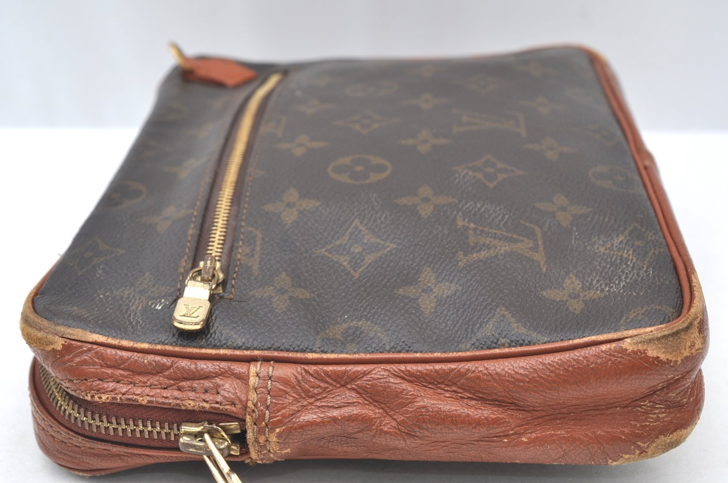 Authentic Louis Vuitton Monogram 2Way Shoulder Clutch Bag Old Model LV K8380