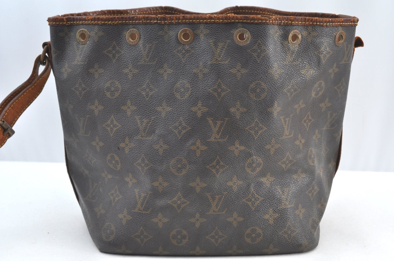 Authentic Louis Vuitton Monogram Petit Noe M42226 Drawstring Bag Junk K8387