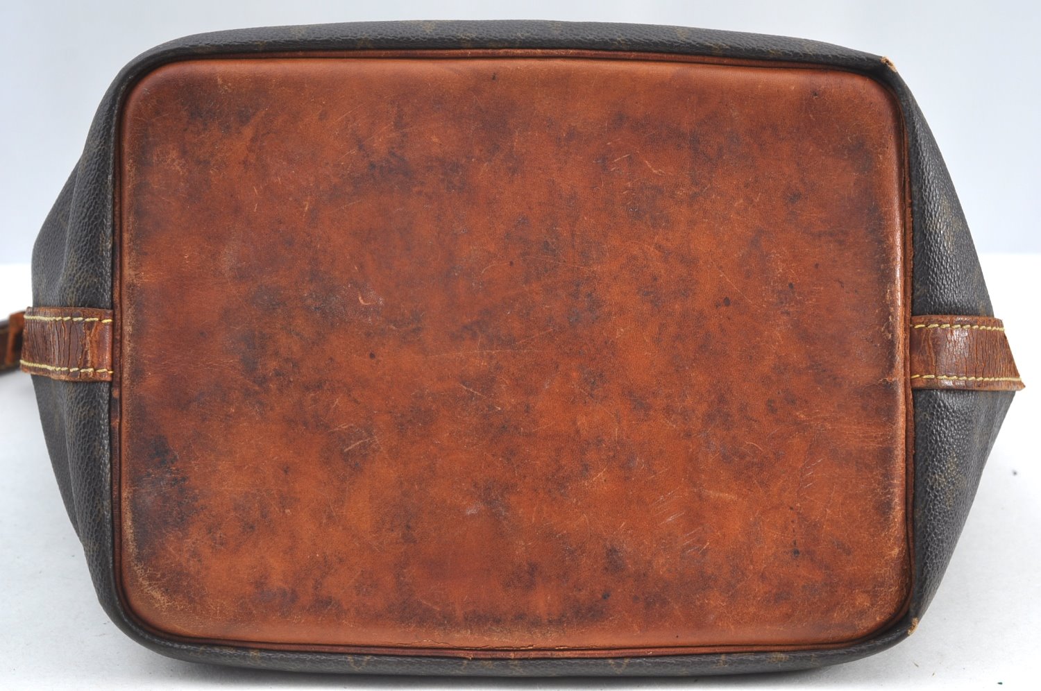 Authentic Louis Vuitton Monogram Petit Noe M42226 Drawstring Bag Junk K8387