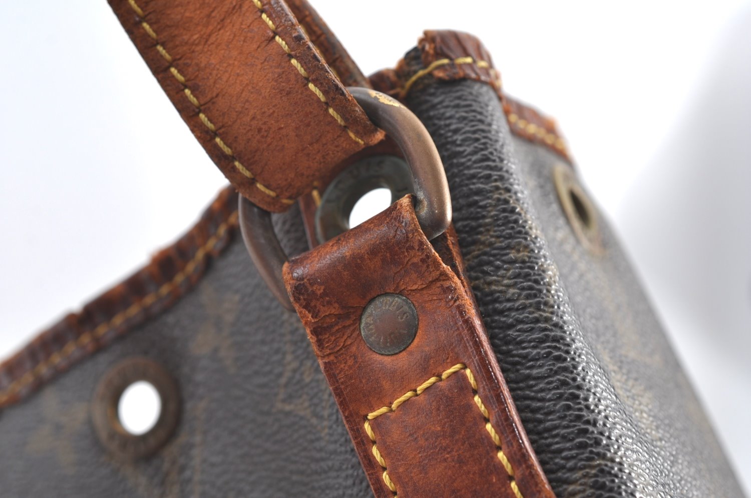 Authentic Louis Vuitton Monogram Petit Noe M42226 Drawstring Bag Junk K8387