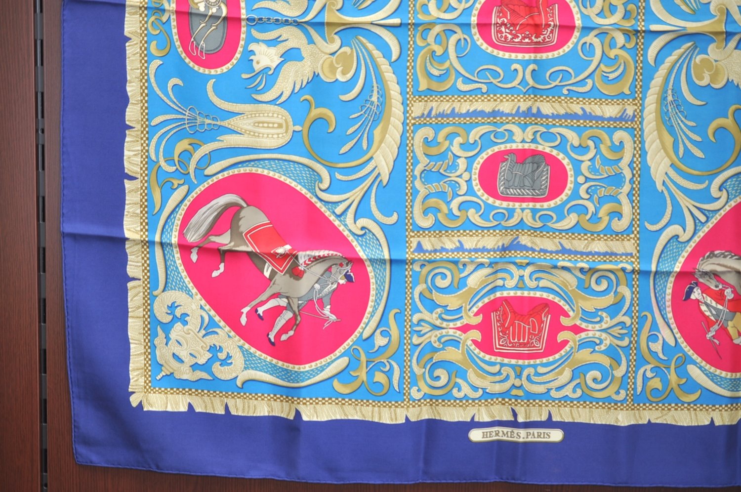 Authentic HERMES Carre 90 Scarf 