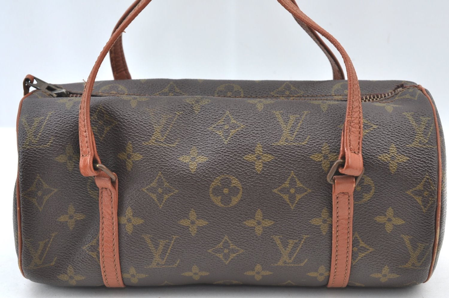 Authentic Louis Vuitton Monogram Papillon 26 Hand Bag Old Model LV K8391