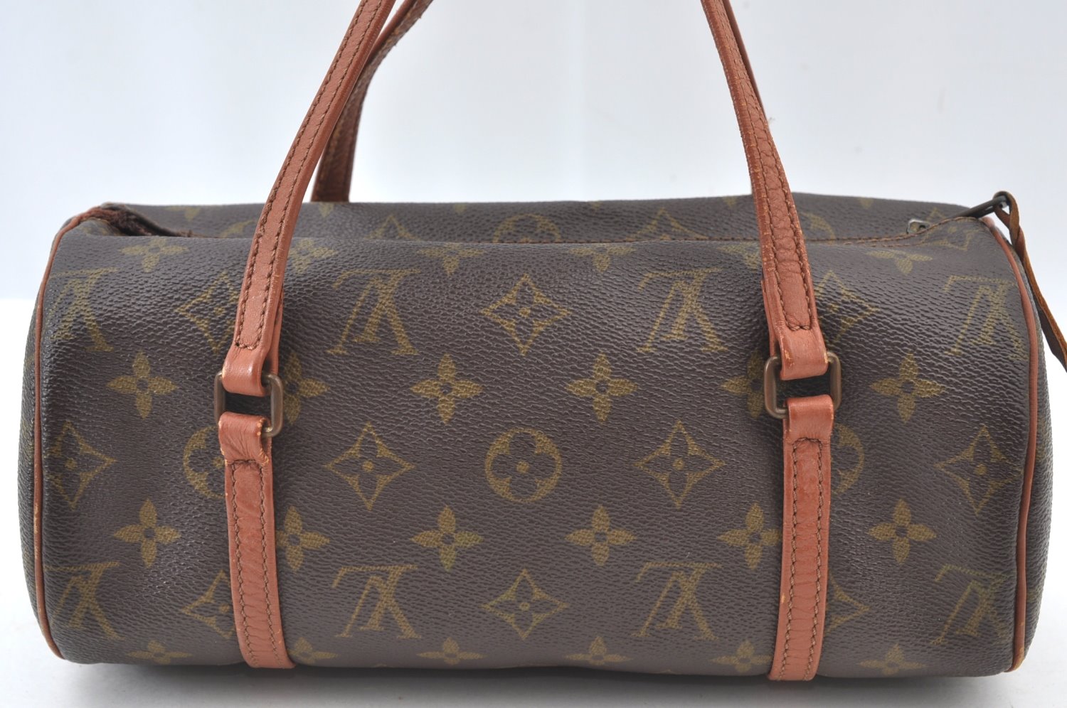 Authentic Louis Vuitton Monogram Papillon 26 Hand Bag Old Model LV K8391