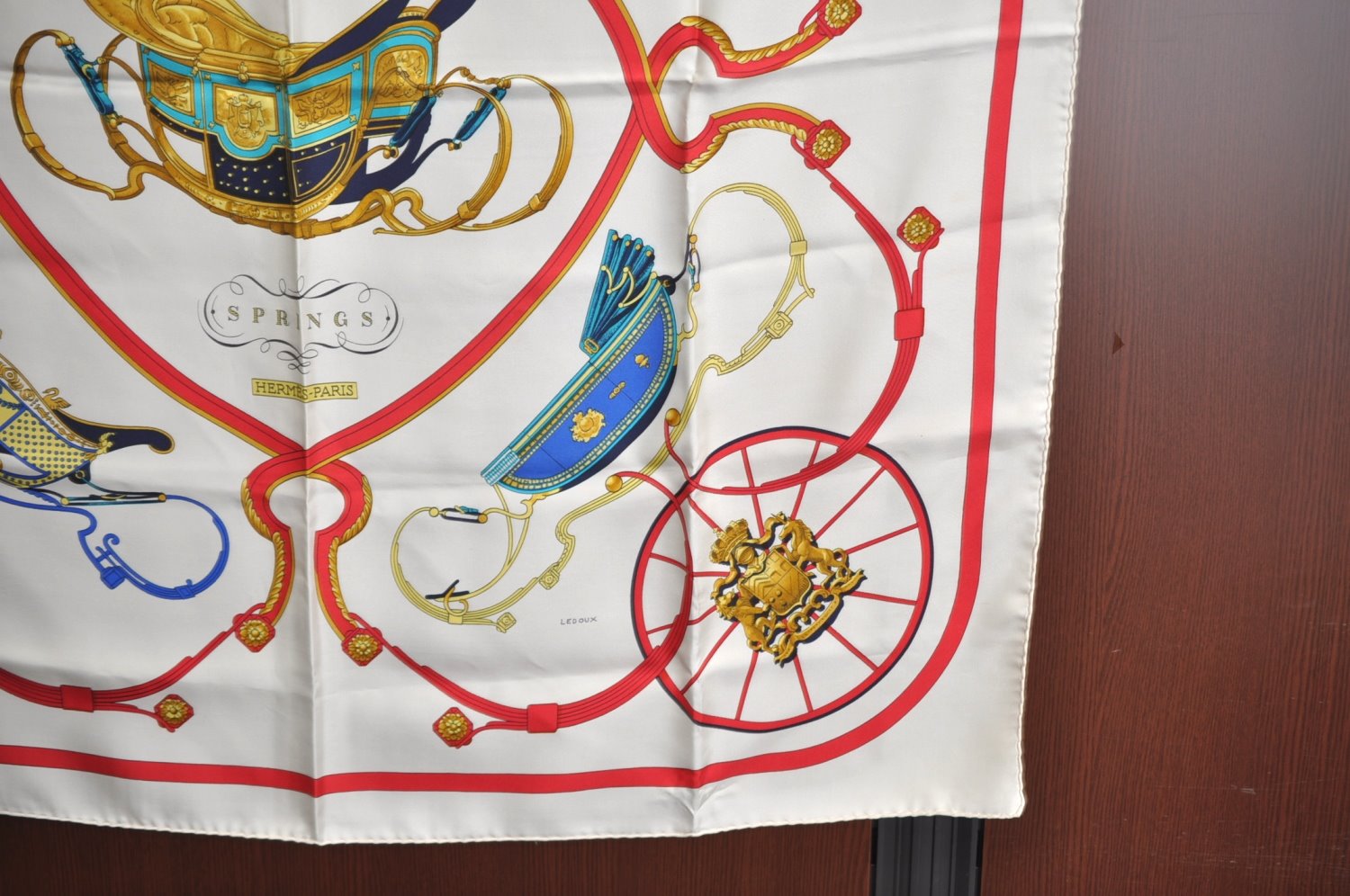 Authentic HERMES Carre 90 Scarf 