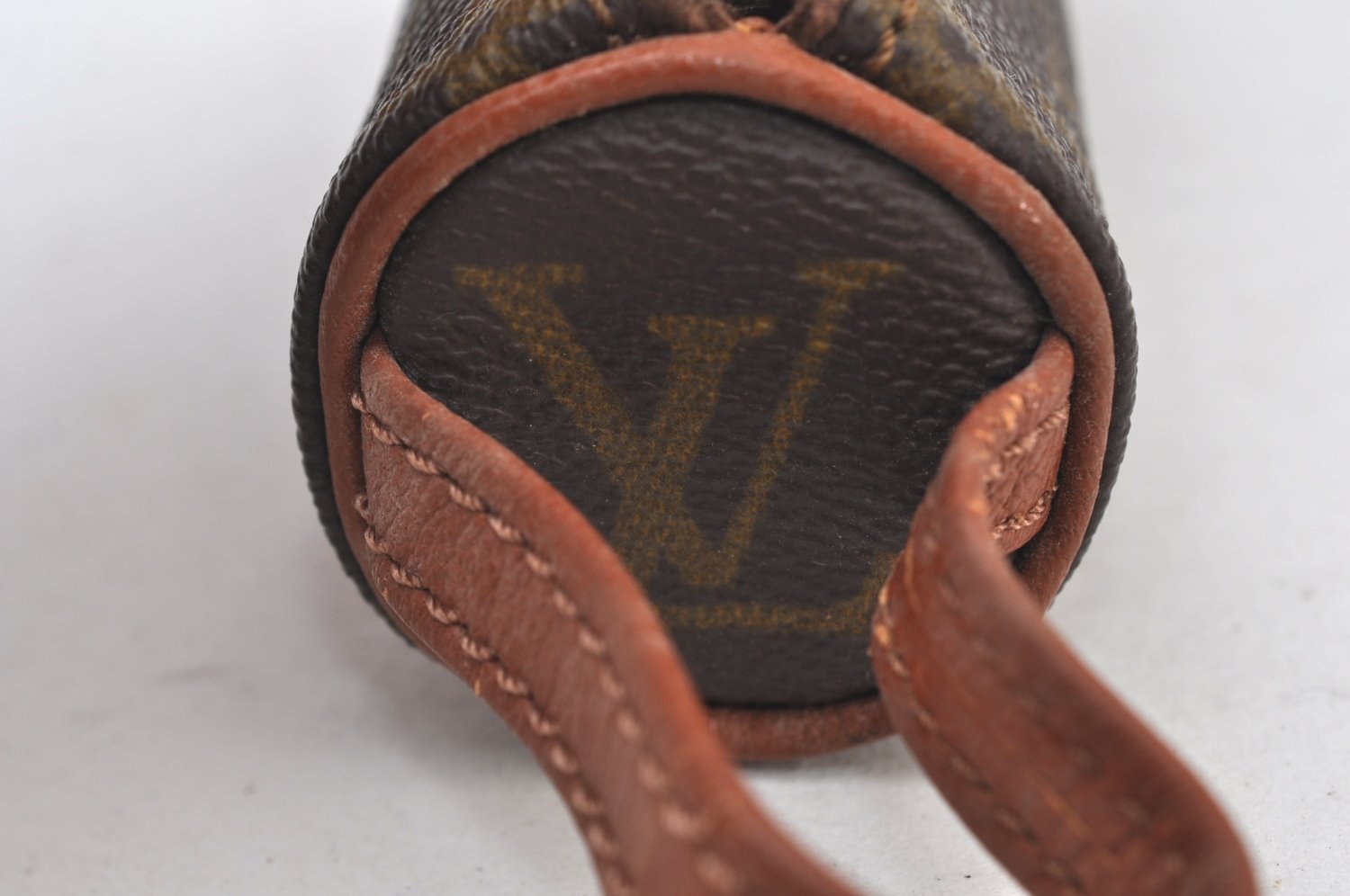 Authentic Louis Vuitton Monogram Etui 3 Golf Ball Case Old Model LV K8403