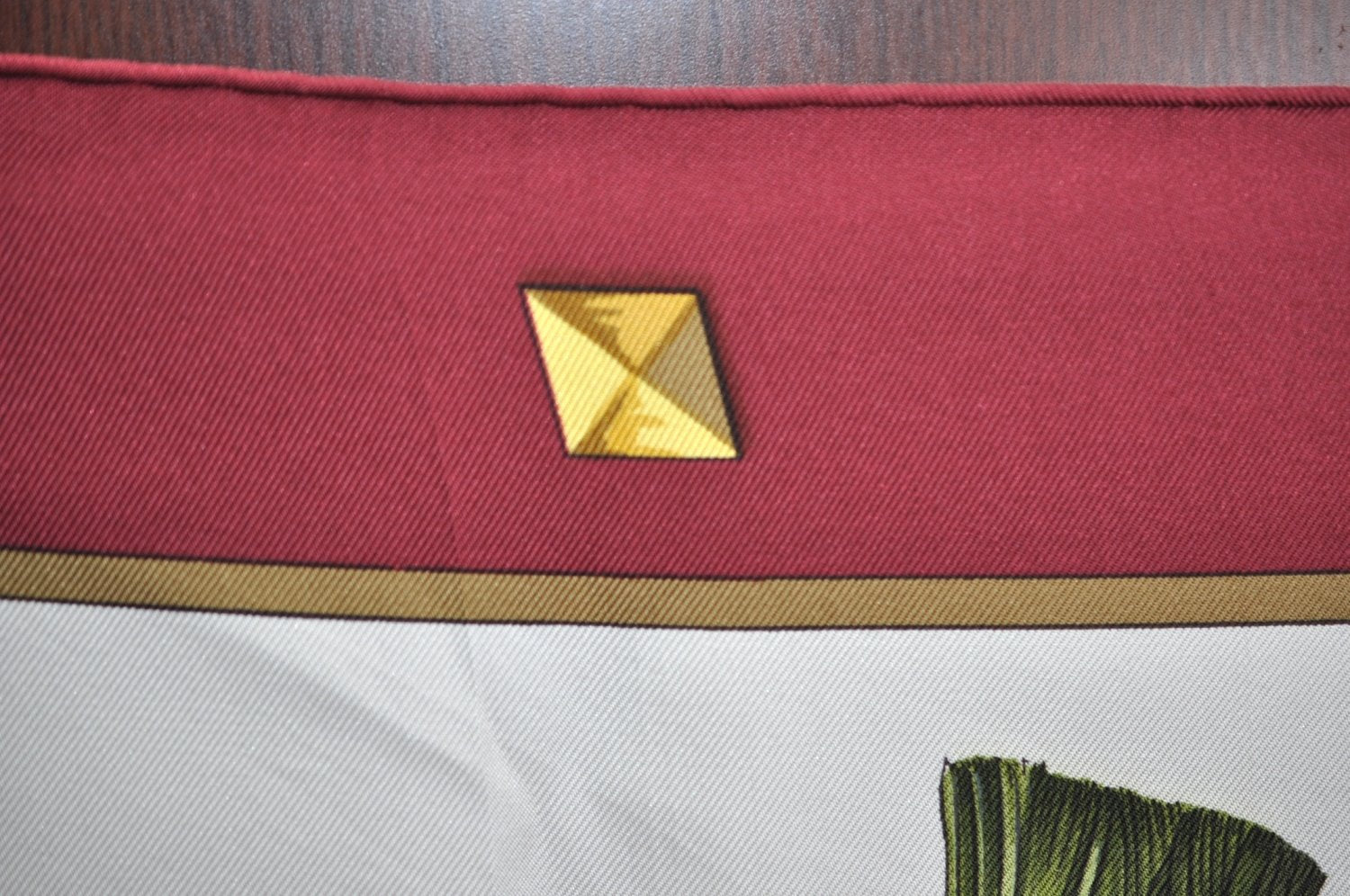 Authentic HERMES Carre 90 Scarf 