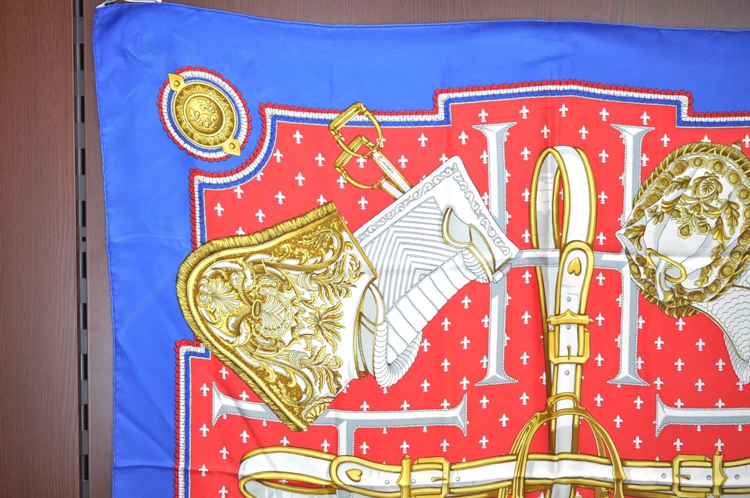 Authentic HERMES Carre 90 Scarf 