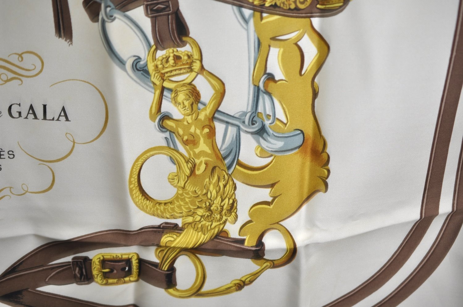 Authentic HERMES Carre 90 Scarf 