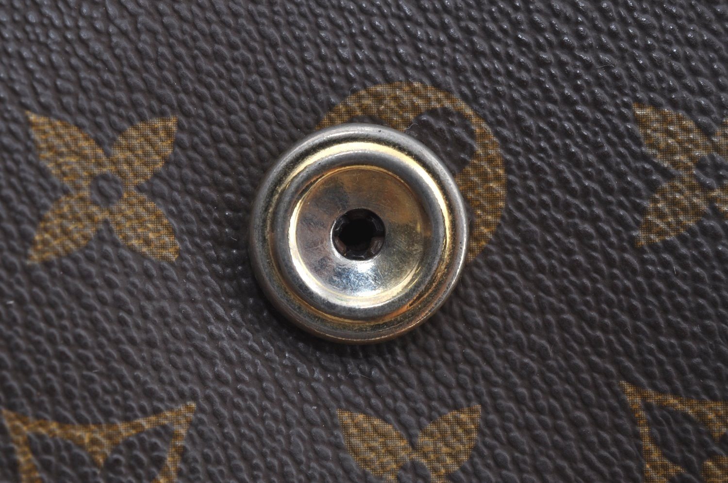 Authentic Louis Vuitton Monogram Saint Cloud MM M51243 Shoulder Cross Bag K8418