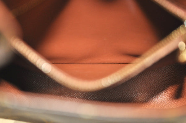 Authentic Louis Vuitton Monogram Saint Cloud MM M51243 Shoulder Cross Bag K8418