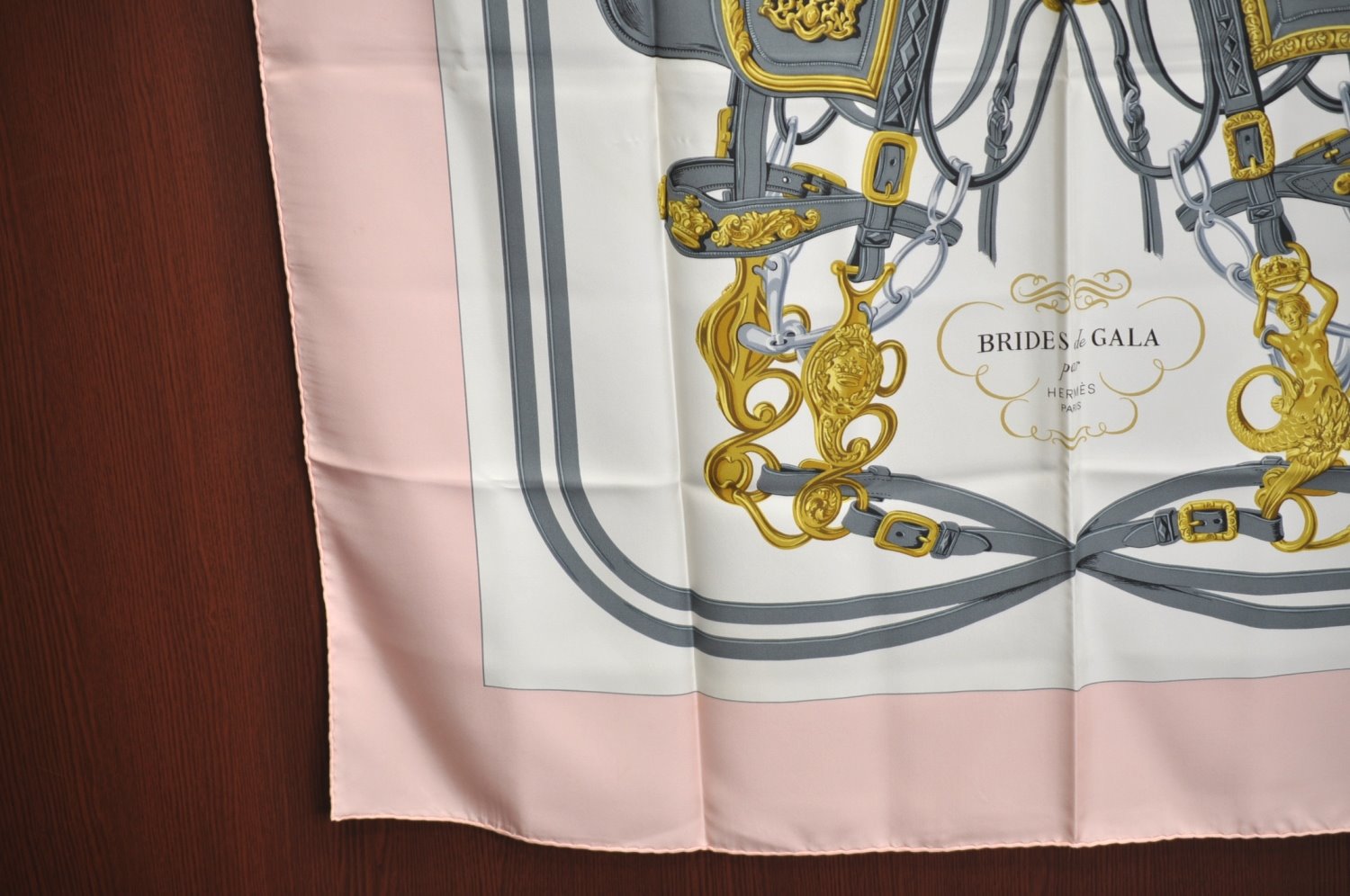 Authentic HERMES Carre 90 Scarf 