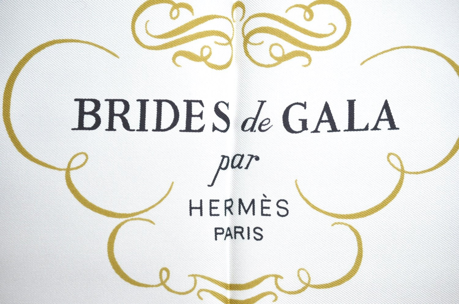 Authentic HERMES Carre 90 Scarf 