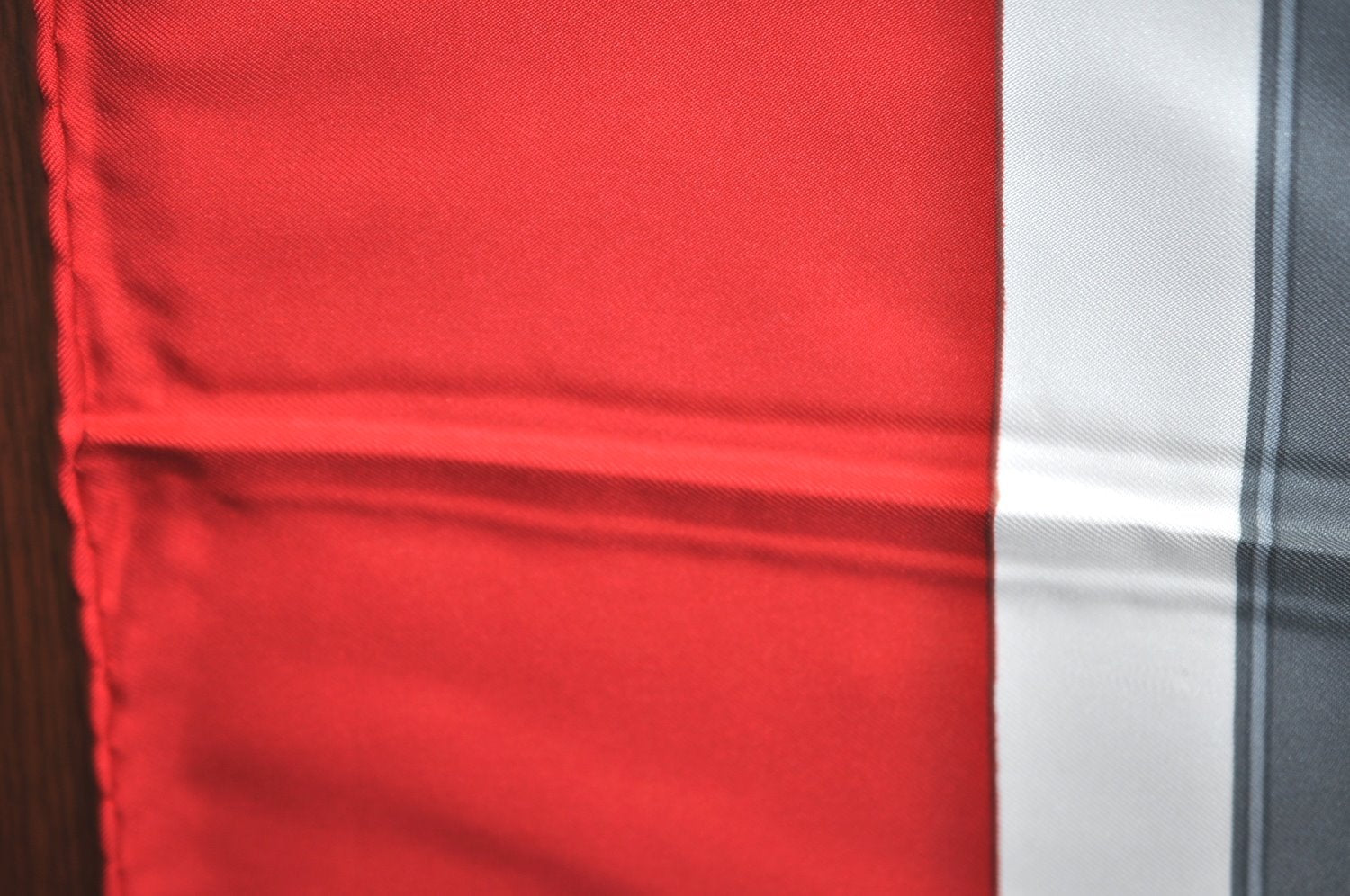 Authentic HERMES Carre 90 Scarf 