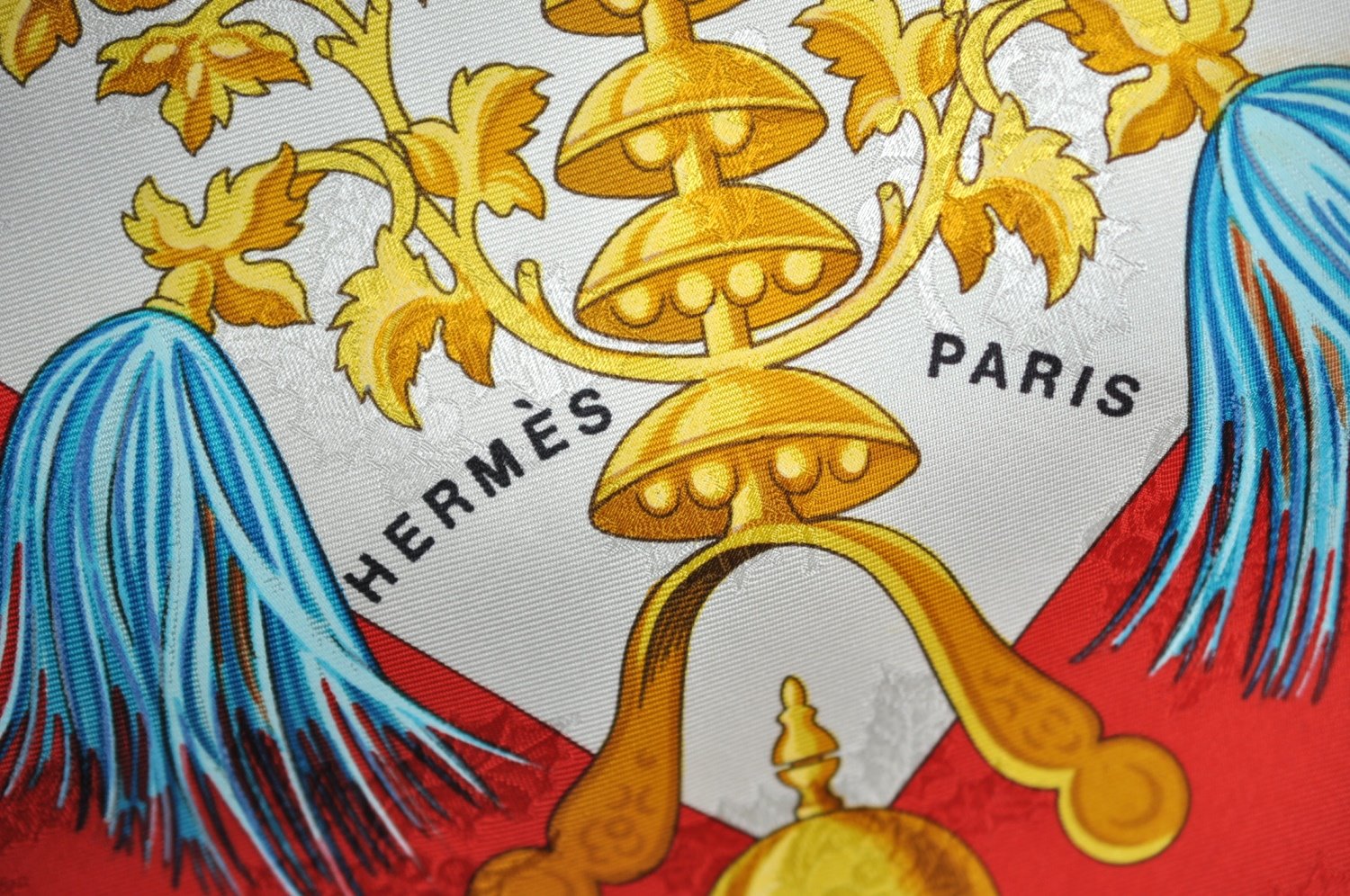 Authentic HERMES Carre 90 Scarf 