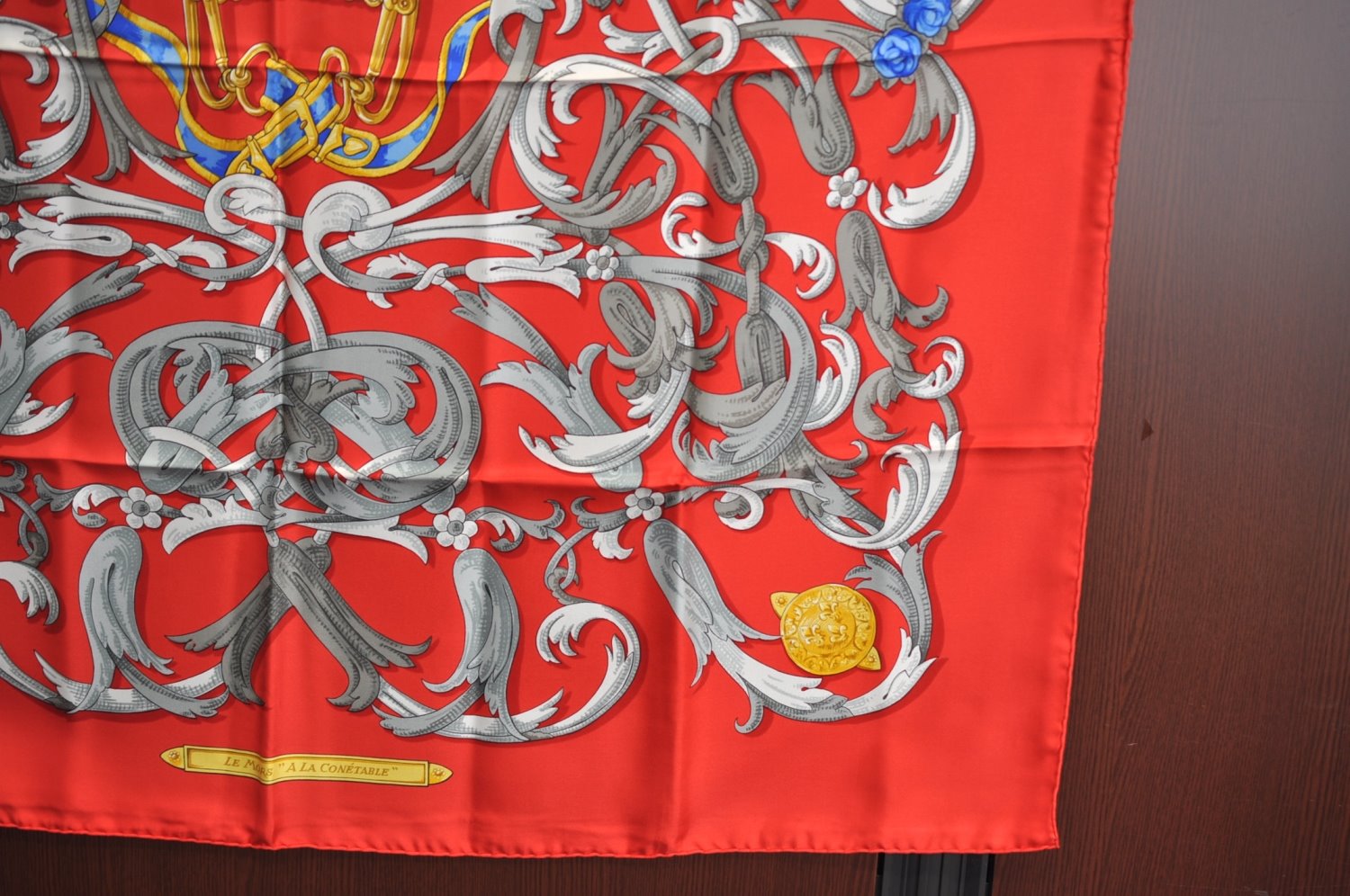 Authentic HERMES Carre 90 Scarf 