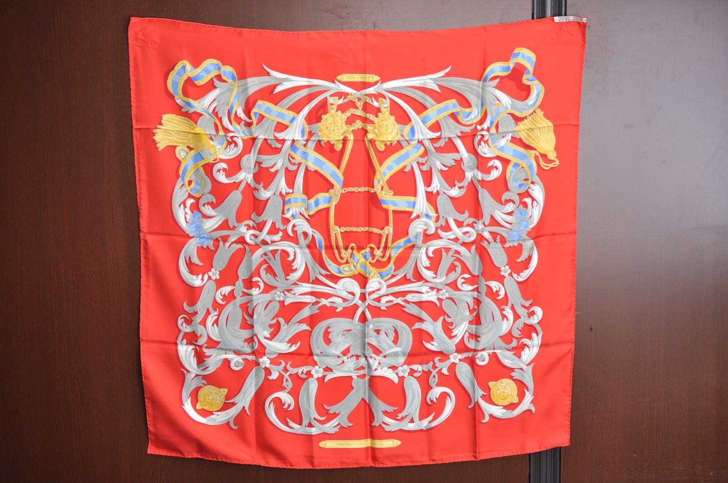 Authentic HERMES Carre 90 Scarf 