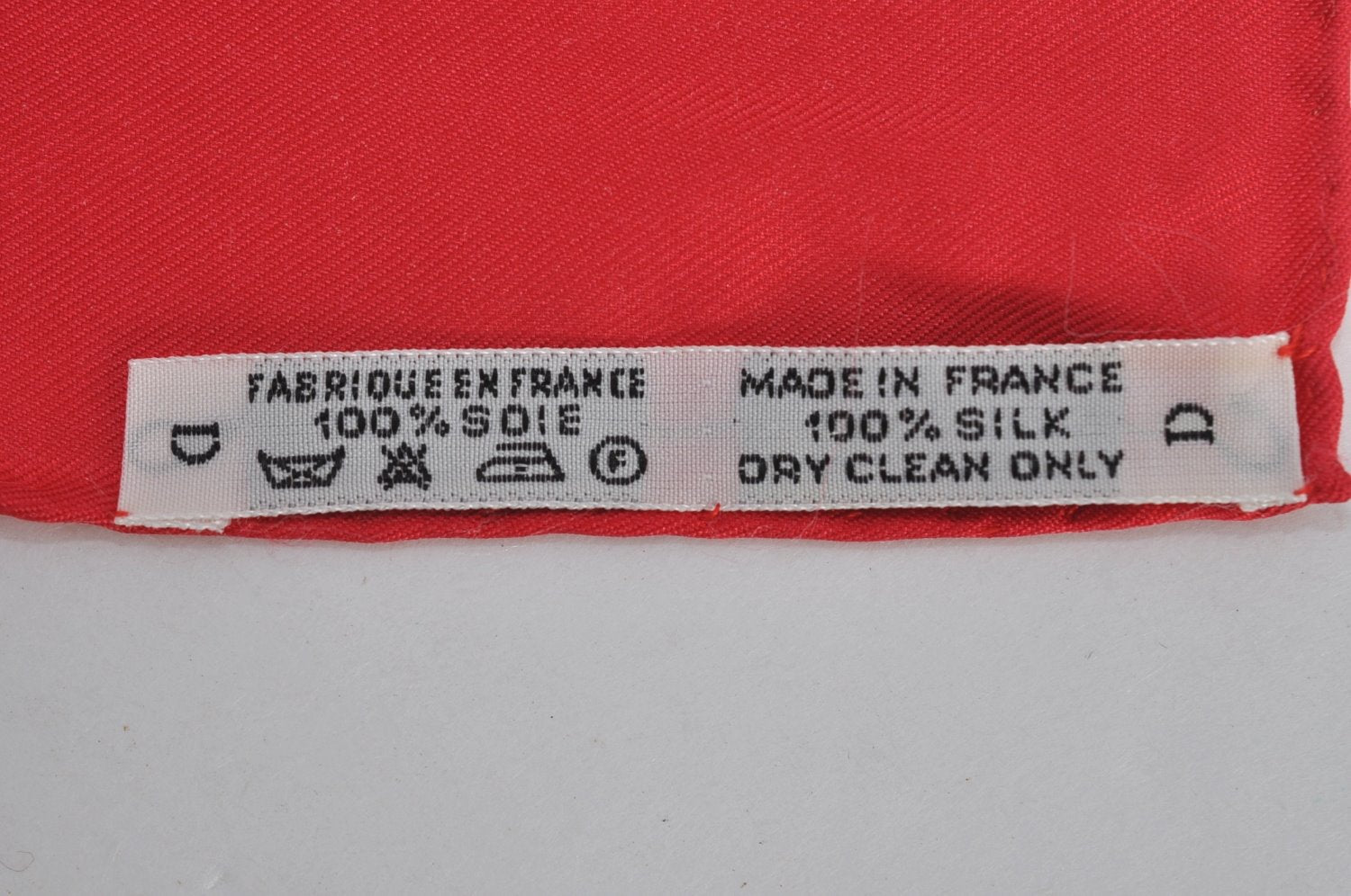 Authentic HERMES Carre 90 Scarf 