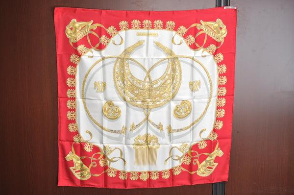 Authentic HERMES Carre 90 Scarf "LES CAVALIERES D'OR" Silk Red K8431